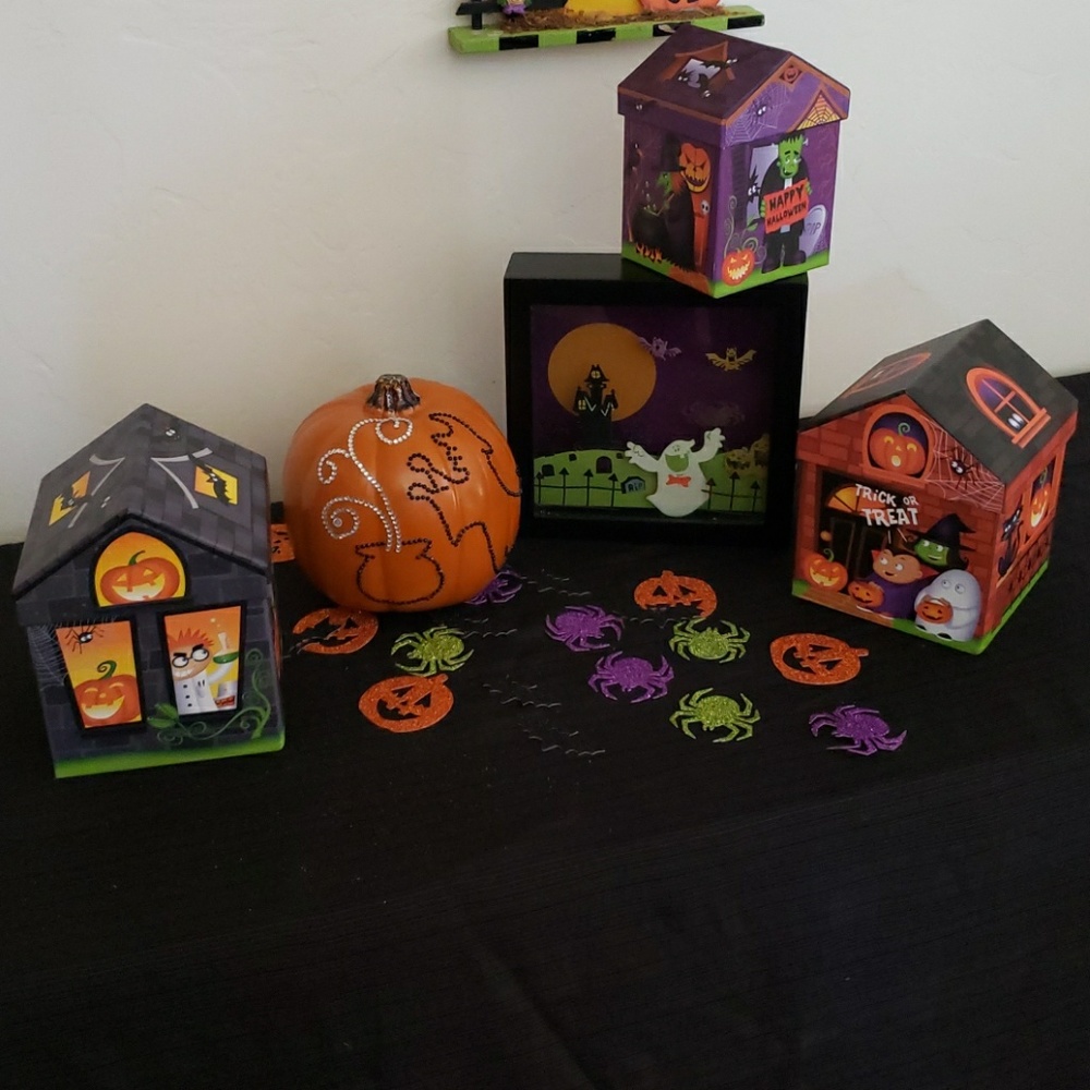🎃50% off Buy all 5 Halloween Bundles🎃